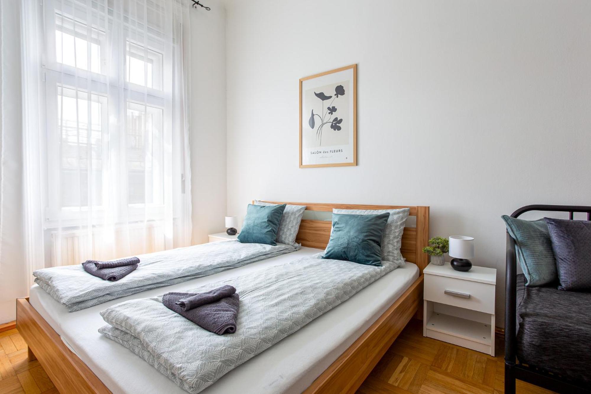 Urania Apartments Budapest Exterior foto